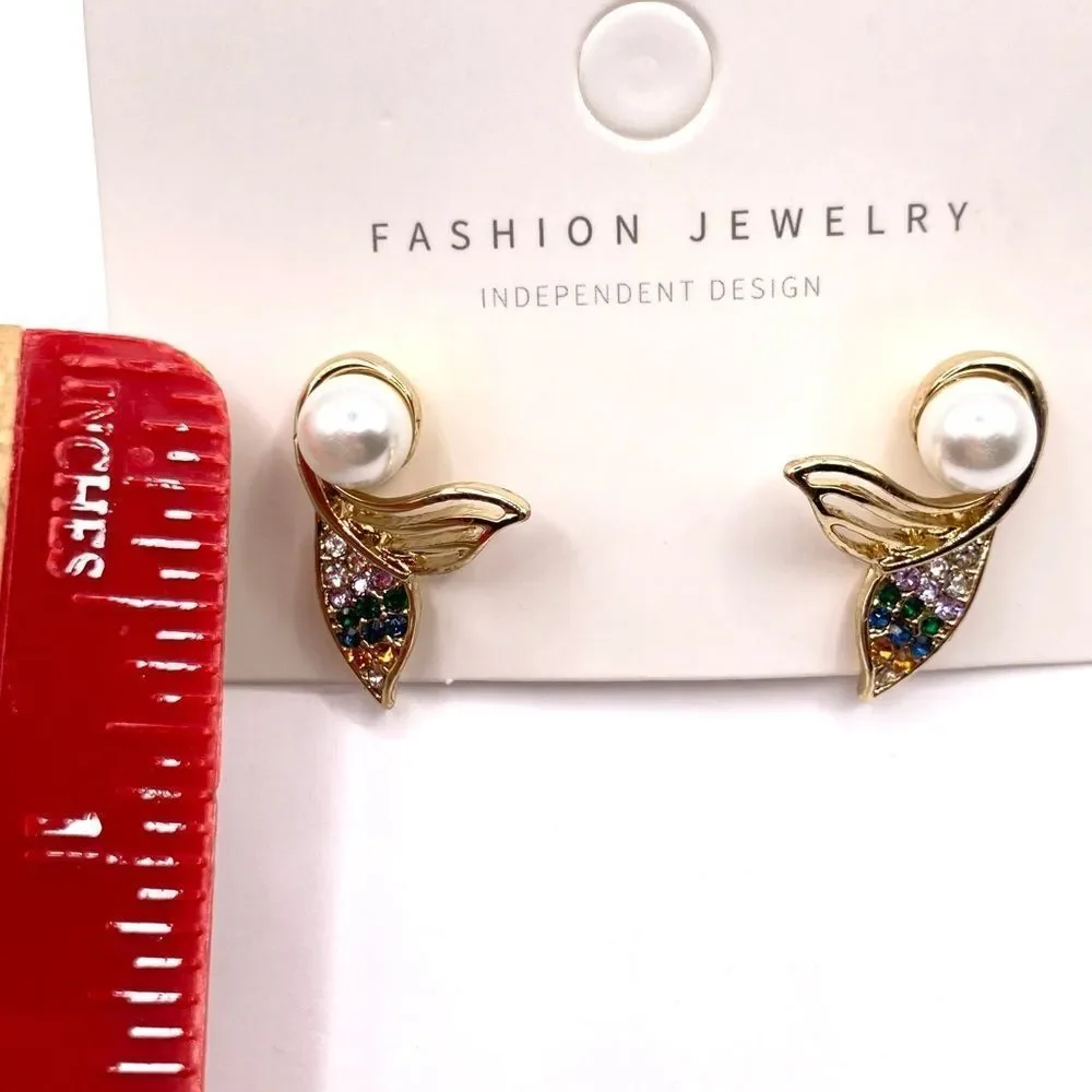 N/A gold tone